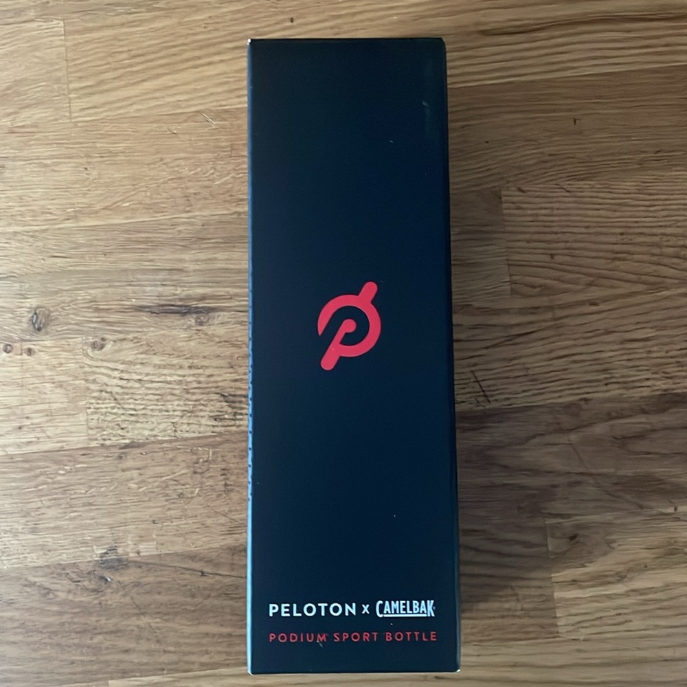 Peloton x Camelbak Podium Sport 24 oz Bottle NIB